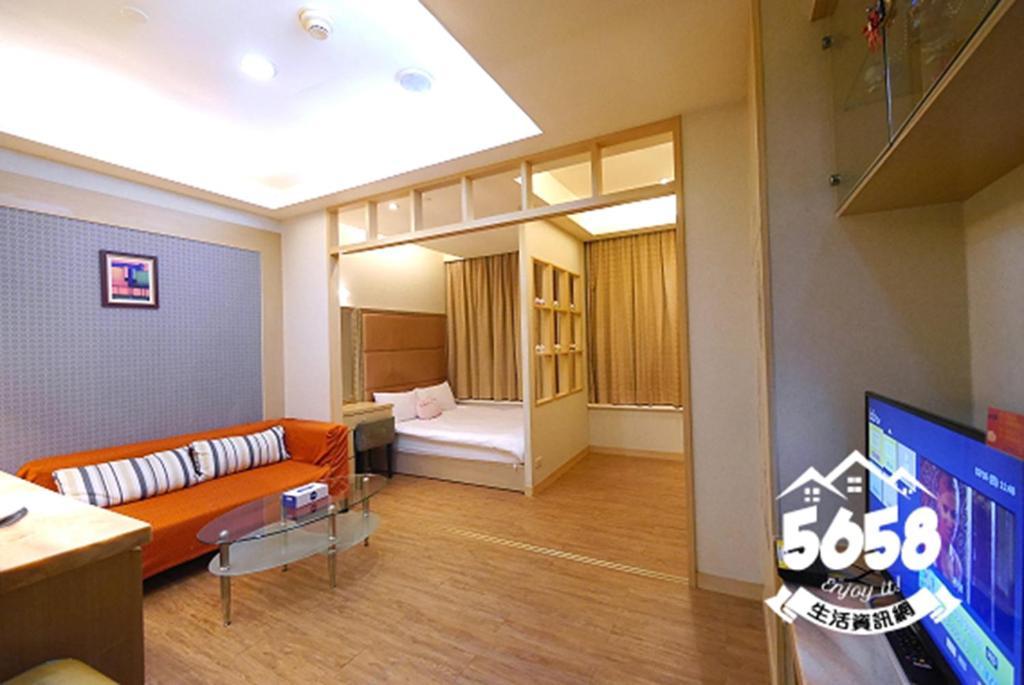 85 Happy Holiday Otel Kaohsiung Dış mekan fotoğraf